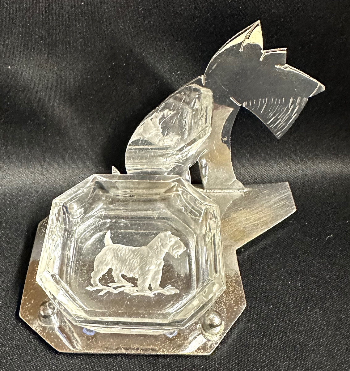 Fox terrier vide poche ravier Art Deco en métal chromé et verre gravé chien 1930