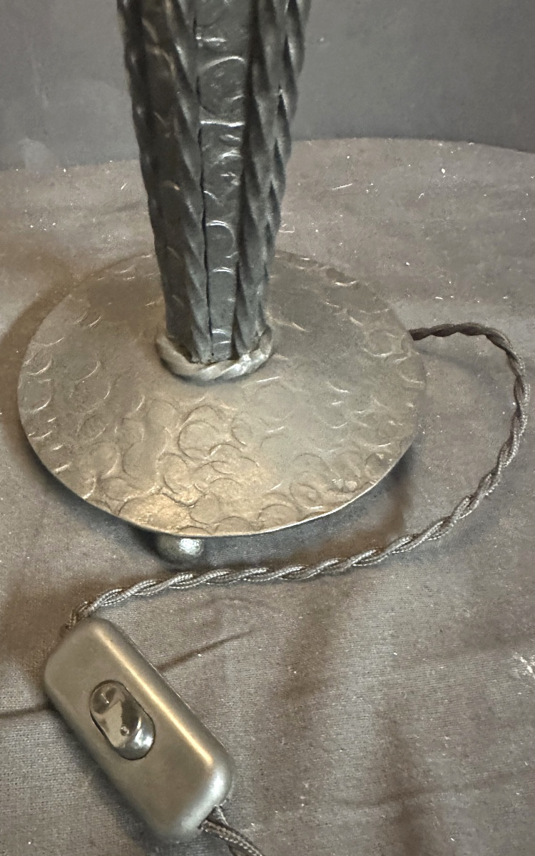 MULLER Frères Grande lampe obus 53 cm signée Pieds en fer forgé -photo-4