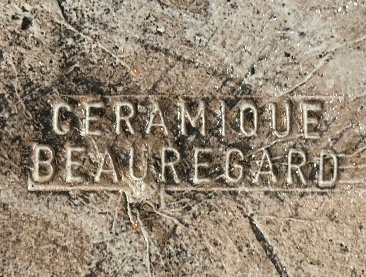Grand plat céramique Atelier BEAUREGARD signé 33cm en très bon état-photo-2