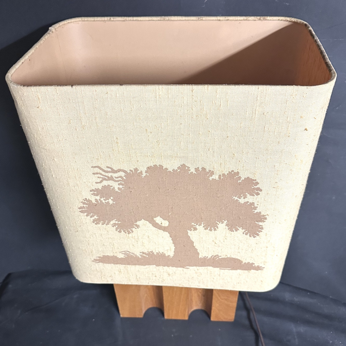 Maison REGAIN Lampe en orme massif signée -photo-4