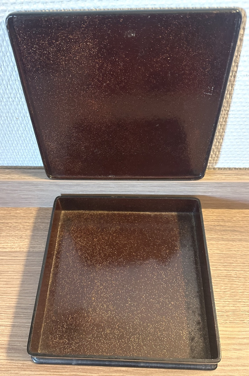 Ancienne boîte laque Décor Japonais et semis d’or intérieur Oiseaux et végétaux Très bon état -photo-4