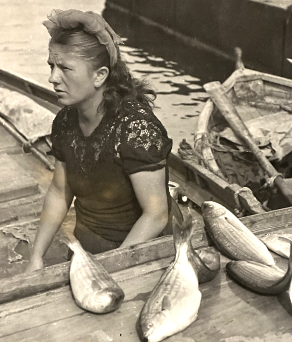 Georges Boyer Lyon 20th Century Photograph Fishmonger Photo /63-photo-3