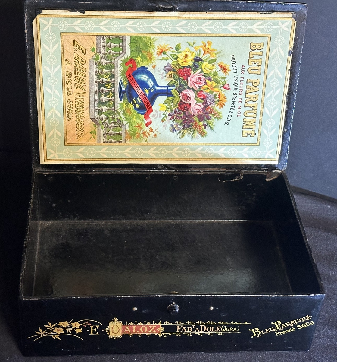 19th Century Advertising Box Daloz In Dole Jura 39 Scented Indigo Blue For Bluing Laundry