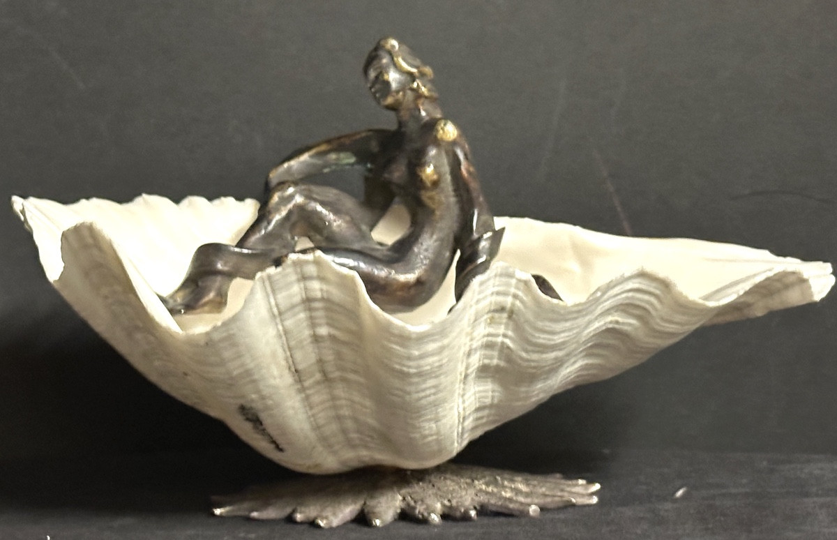 Spectacular 1940s Bronze And Shell Trinket Tray -photo-2