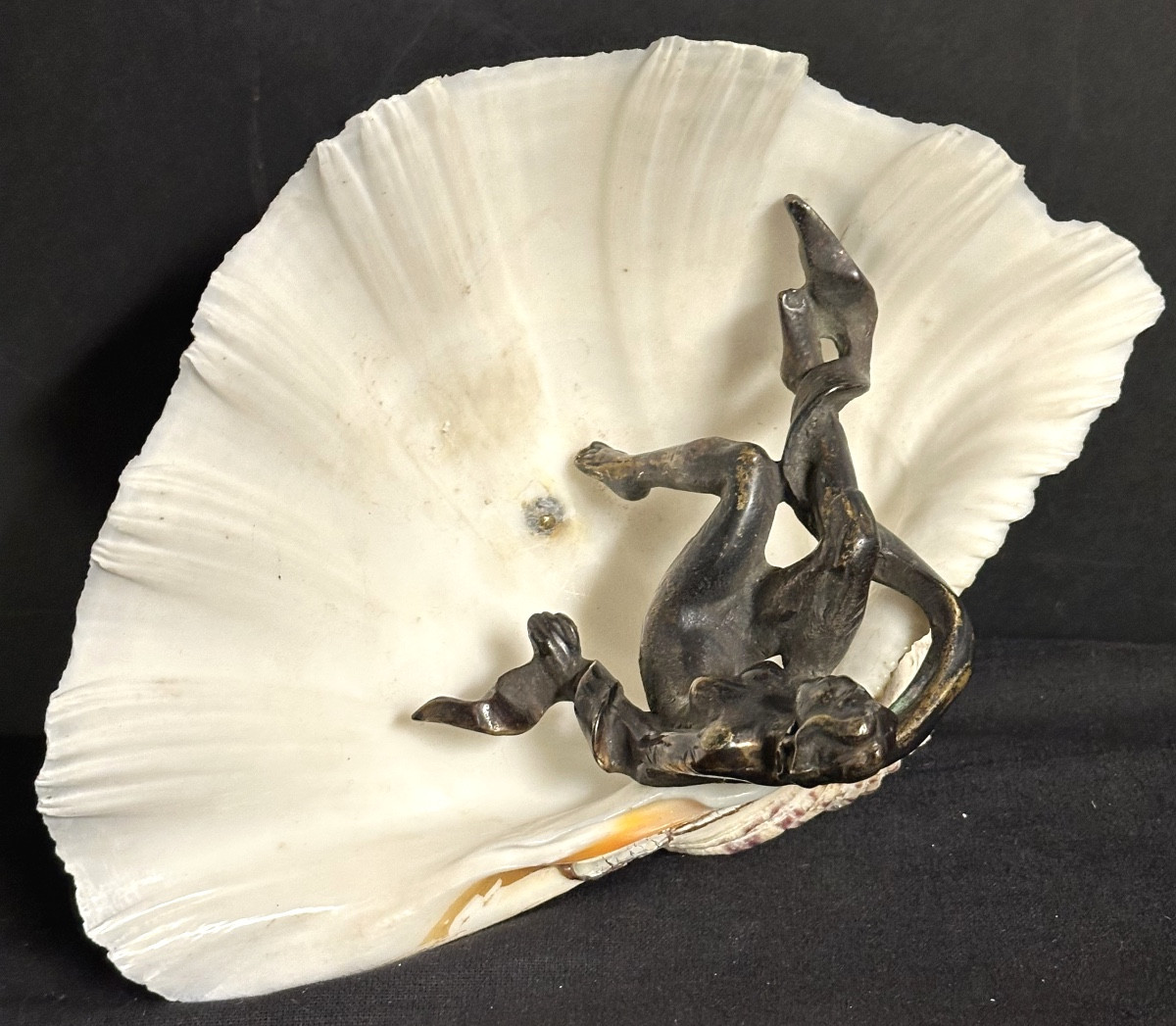 Spectacular 1940s Bronze And Shell Trinket Tray -photo-3