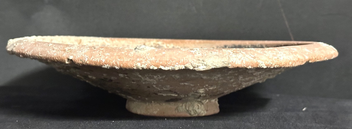 Archaeology Large Roman Cup, 28cm On A Foot, 1st-3rd Century, Intact With Concretions. Archeo-photo-3