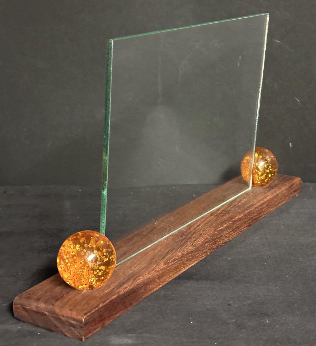 Vintage 1940s Mahogany, Bakelite And Glass Photo Frame. Very Good Condition.-photo-3