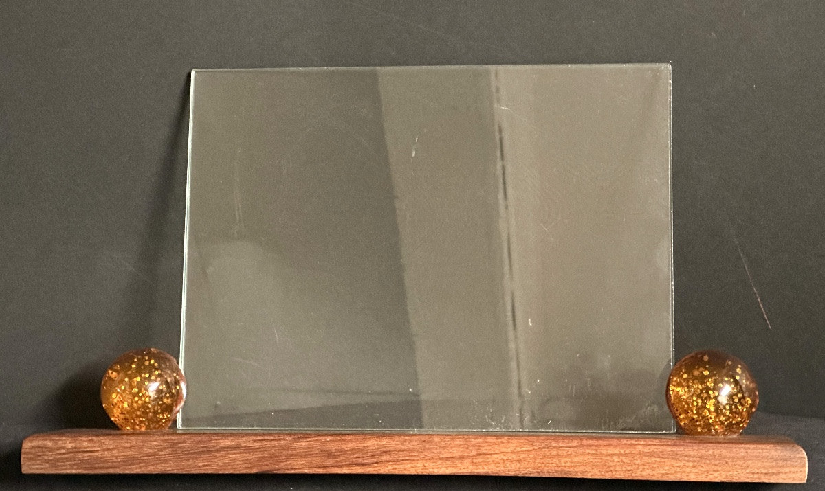 Vintage 1940s Mahogany, Bakelite And Glass Photo Frame. Very Good Condition.