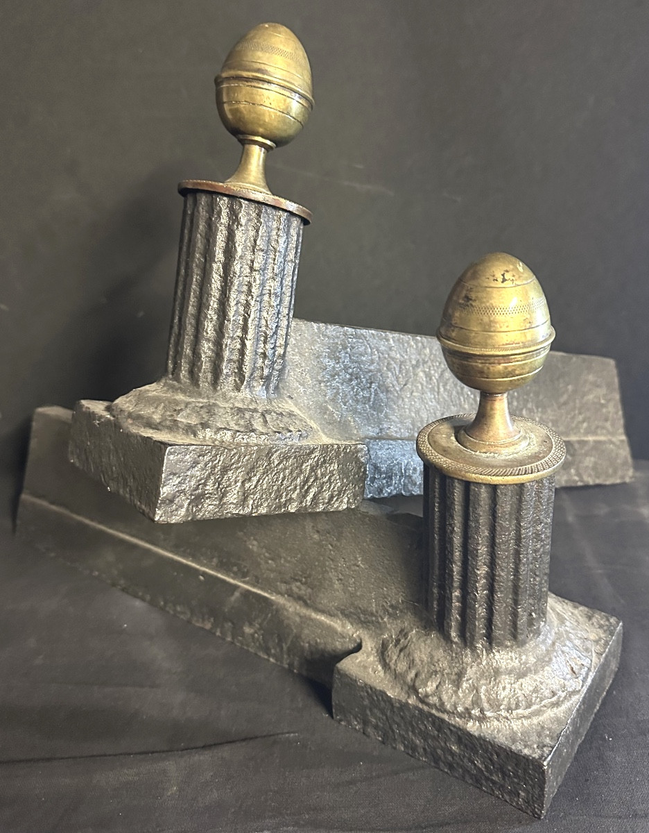 Pair Of 19th-century Louis XVI Neoclassical Andirons In Bronze And Cast Iron-photo-2