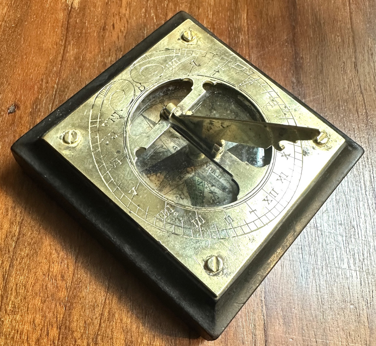 Sundial By Beringer, Early 19th Century, Signed, In Brass And Wood-photo-1