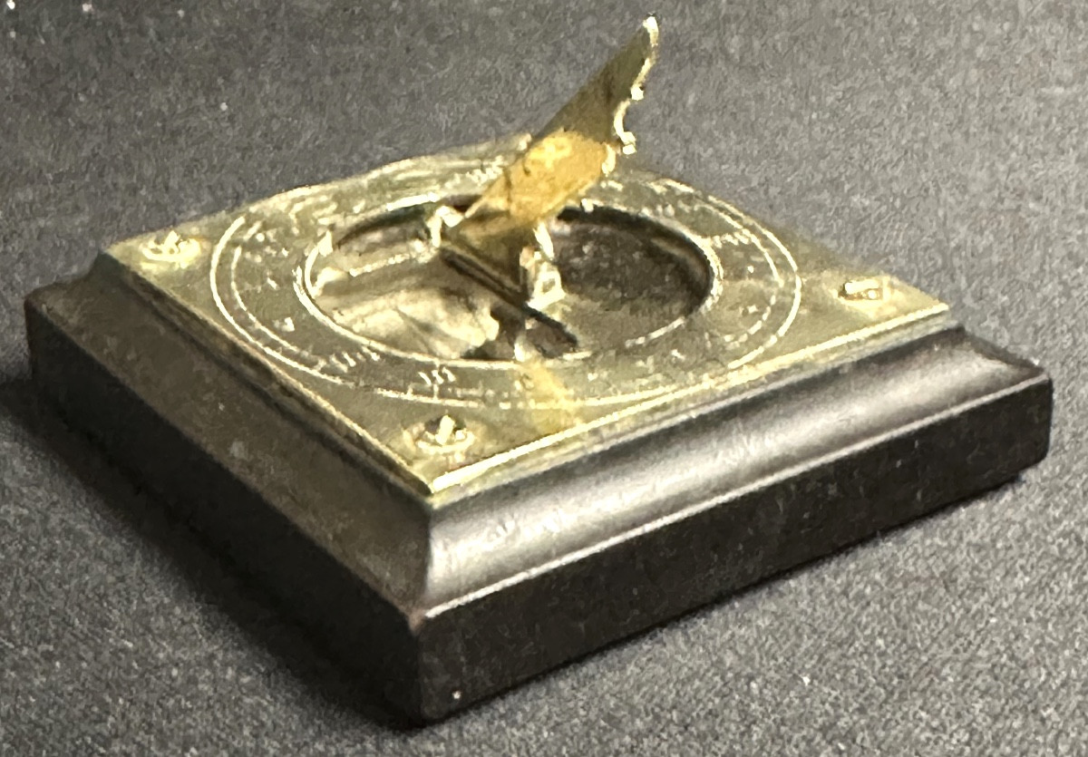Sundial By Beringer, Early 19th Century, Signed, In Brass And Wood-photo-3