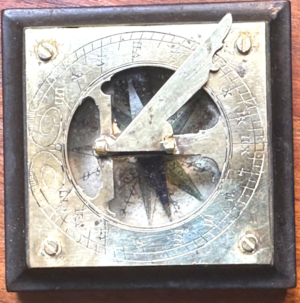 Sundial By Beringer, Early 19th Century, Signed, In Brass And Wood-photo-4