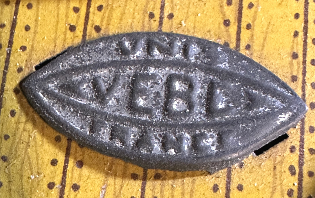 Proantic: Vébé Unis Mechanical Toy Gun, Mint Condition, Lithographed T