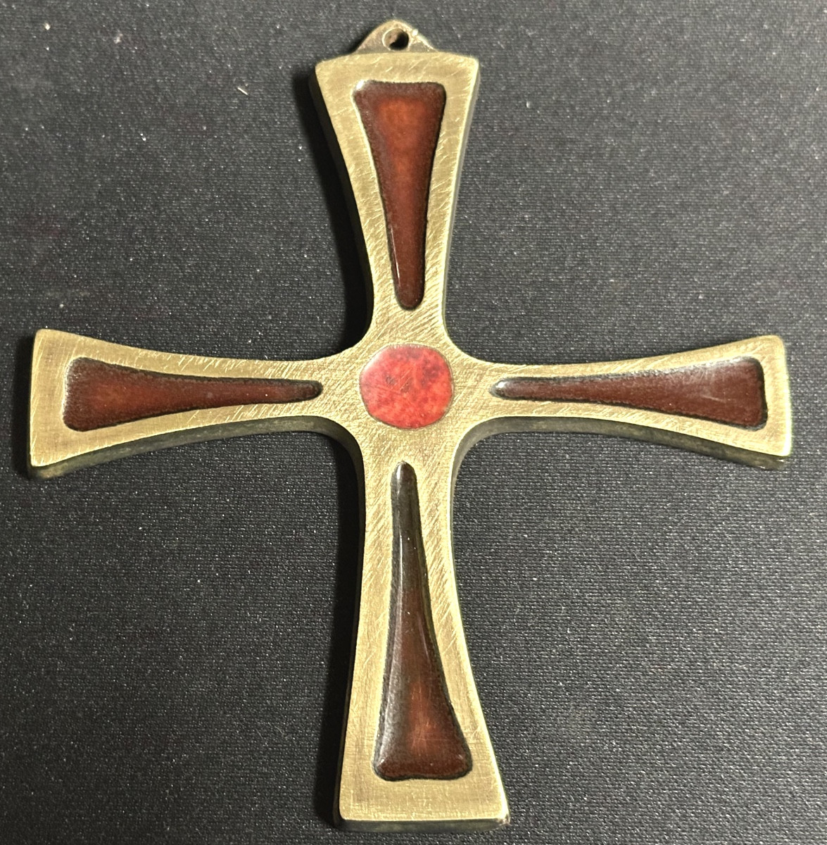 Elie PELLEGRIN Chamonix 1914-2001 croix en bronze et émaux signée Alpes guides de montagne