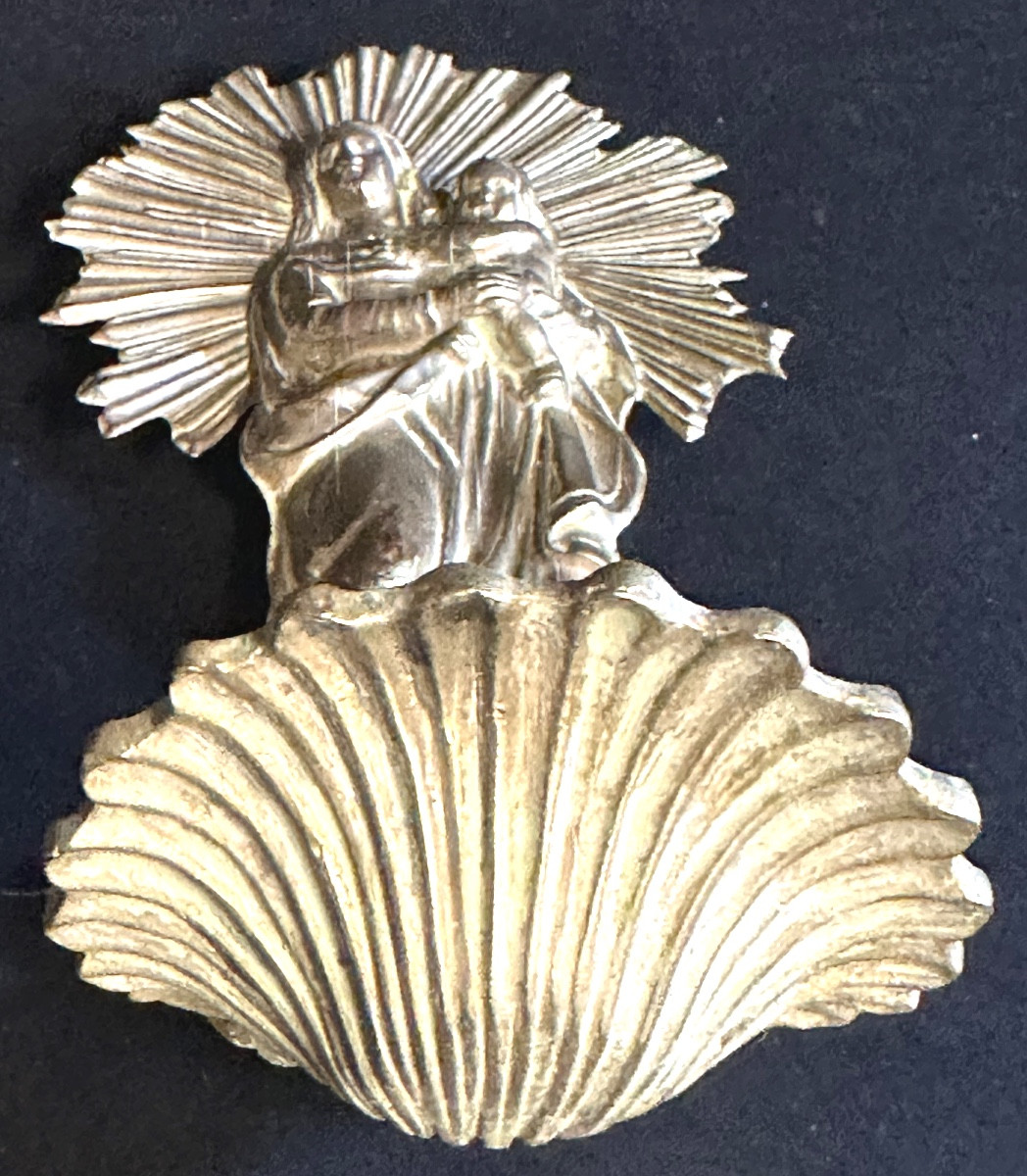 Ancien bénitier XIXe en bronze et laiton Vierge Marie Jésus et anges -photo-2