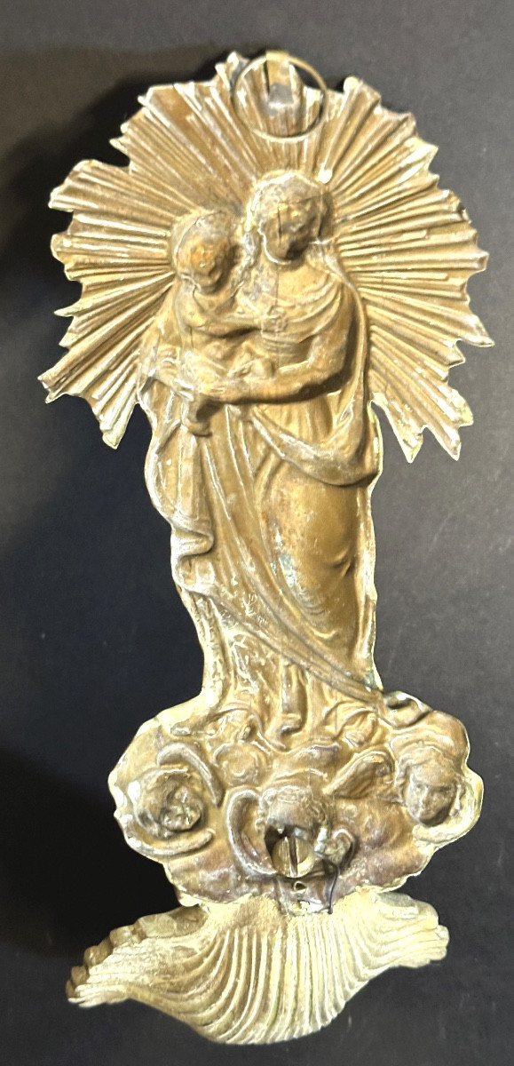 Ancien bénitier XIXe en bronze et laiton Vierge Marie Jésus et anges -photo-3