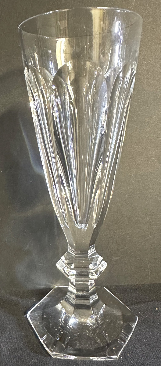 Baccarat 9 Crystal Champagne Flutes, Harcourt Model 1841, Signed. In Very Good Condition. -photo-3