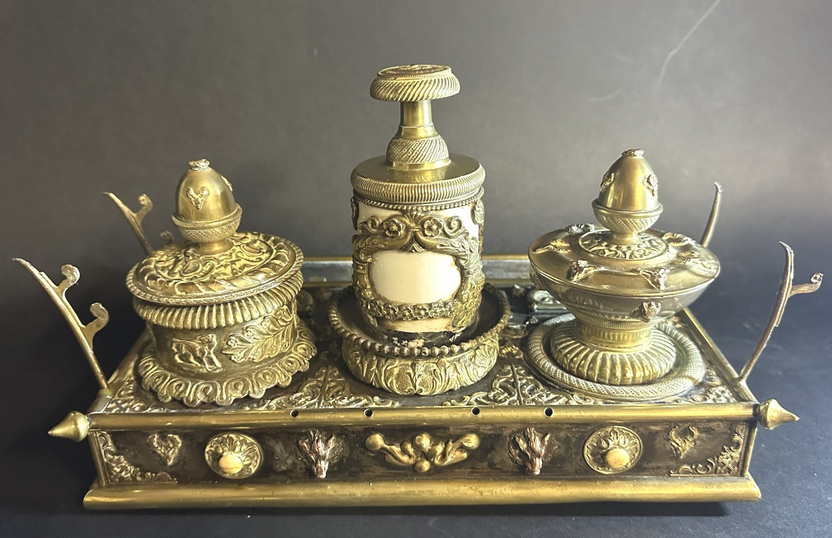 Rare encrier XIXe bronze et porcelaine LEON sur roulettes ensemble de bureau-photo-1