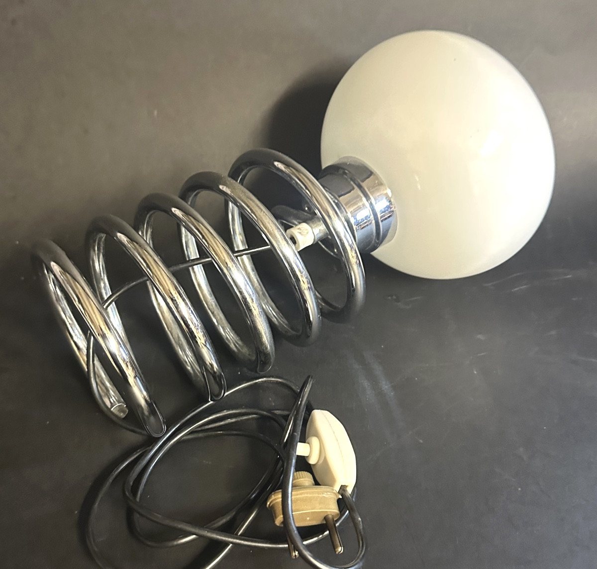 Ingo MAURER Lampe modèle SPIRALE ou RESSORT 1970 en très bon état design-photo-1