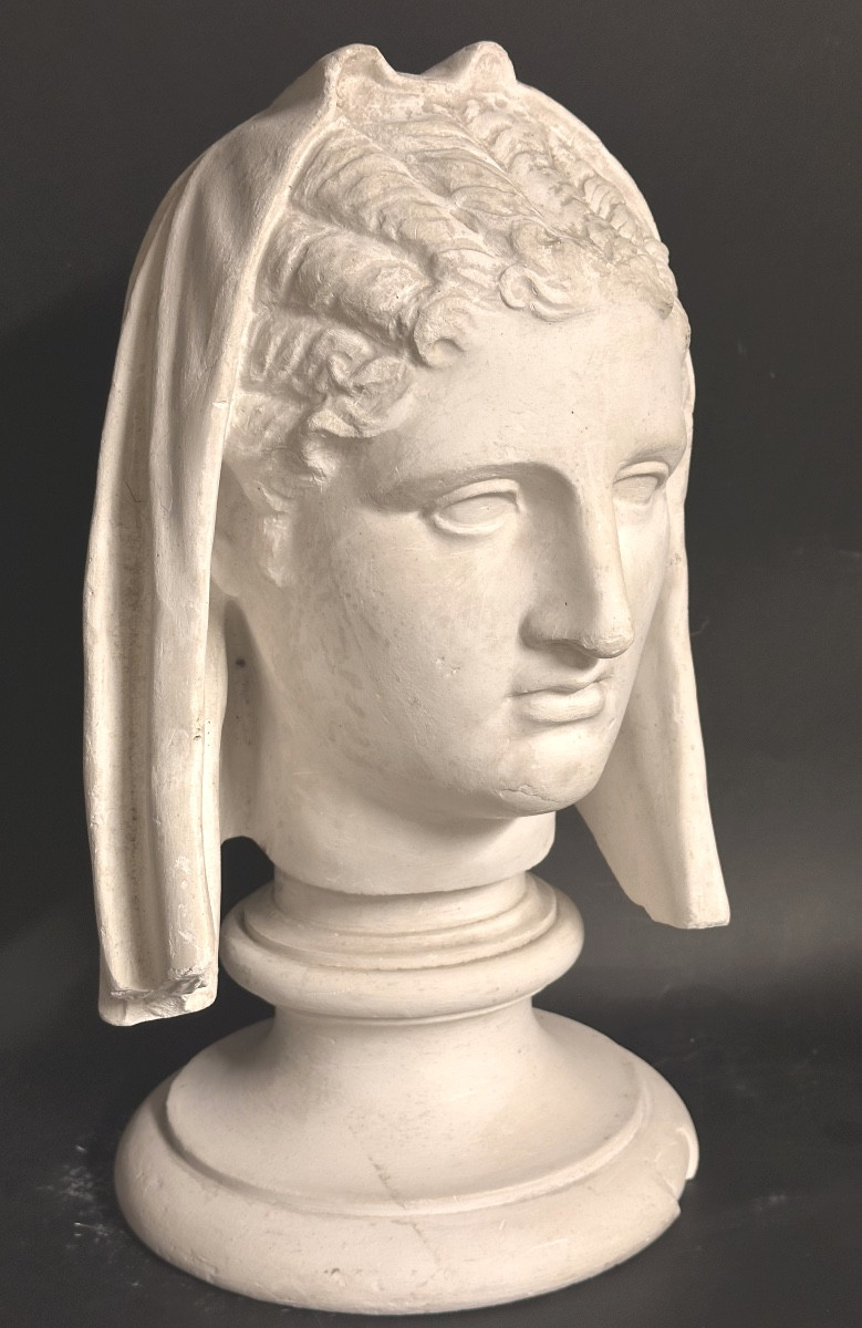 Large Plaster Bust Of Beatrice, 19th Century, After Antonio Canova, Plaster On A Studio Pedestal-photo-2