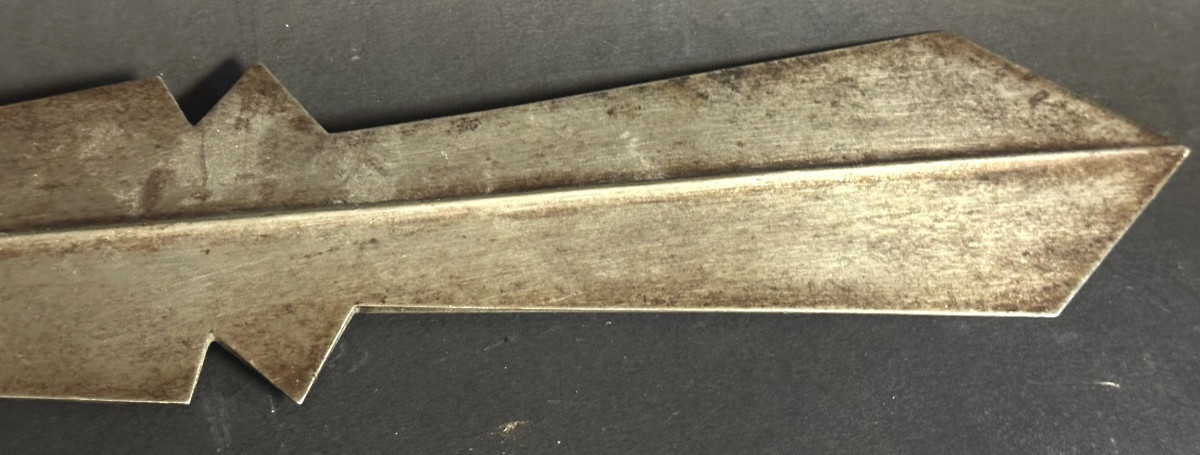 Ancienne pointe de hallebarde ou pertusiane XIXe ou avant 55cm arme en fer forgé-photo-3
