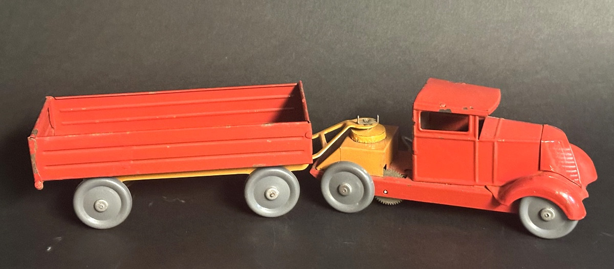 Rare Red Lithographed Tinplate Tractor Truck And Trailer, Citroën Toy /20