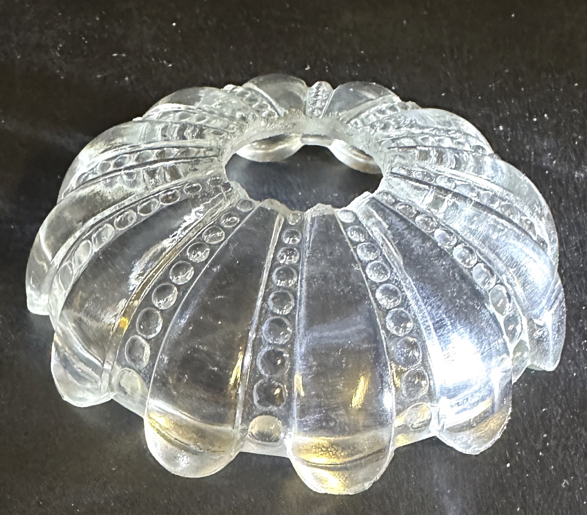 8 bobèches en cristal moulé Baccarat ? Pour candélabres ou luminaires-photo-1