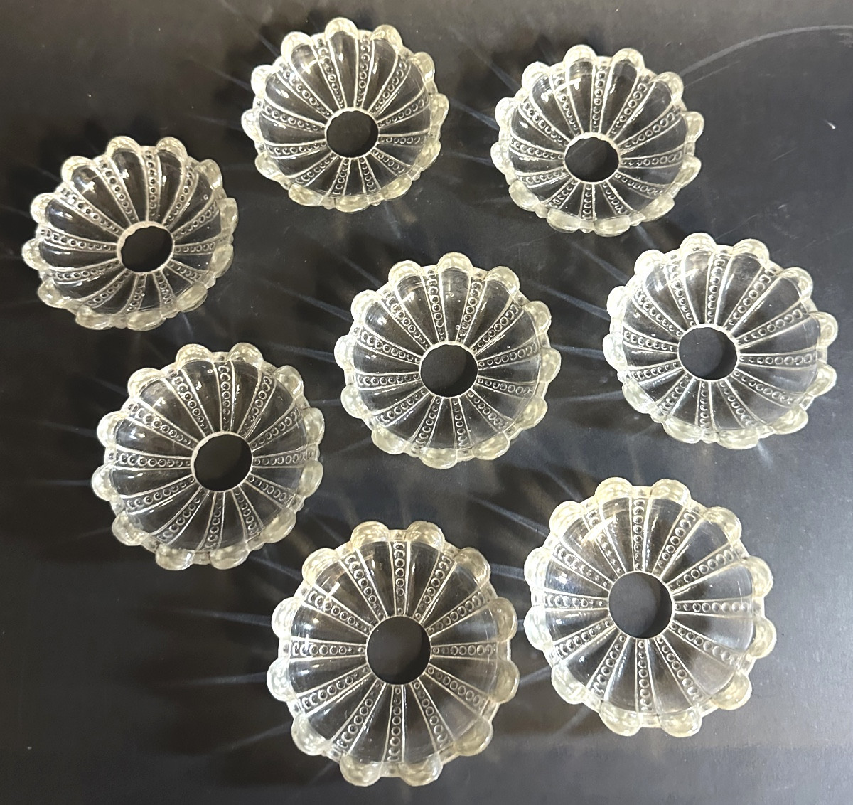 8 bobèches en cristal moulé Baccarat ? Pour candélabres ou luminaires-photo-6