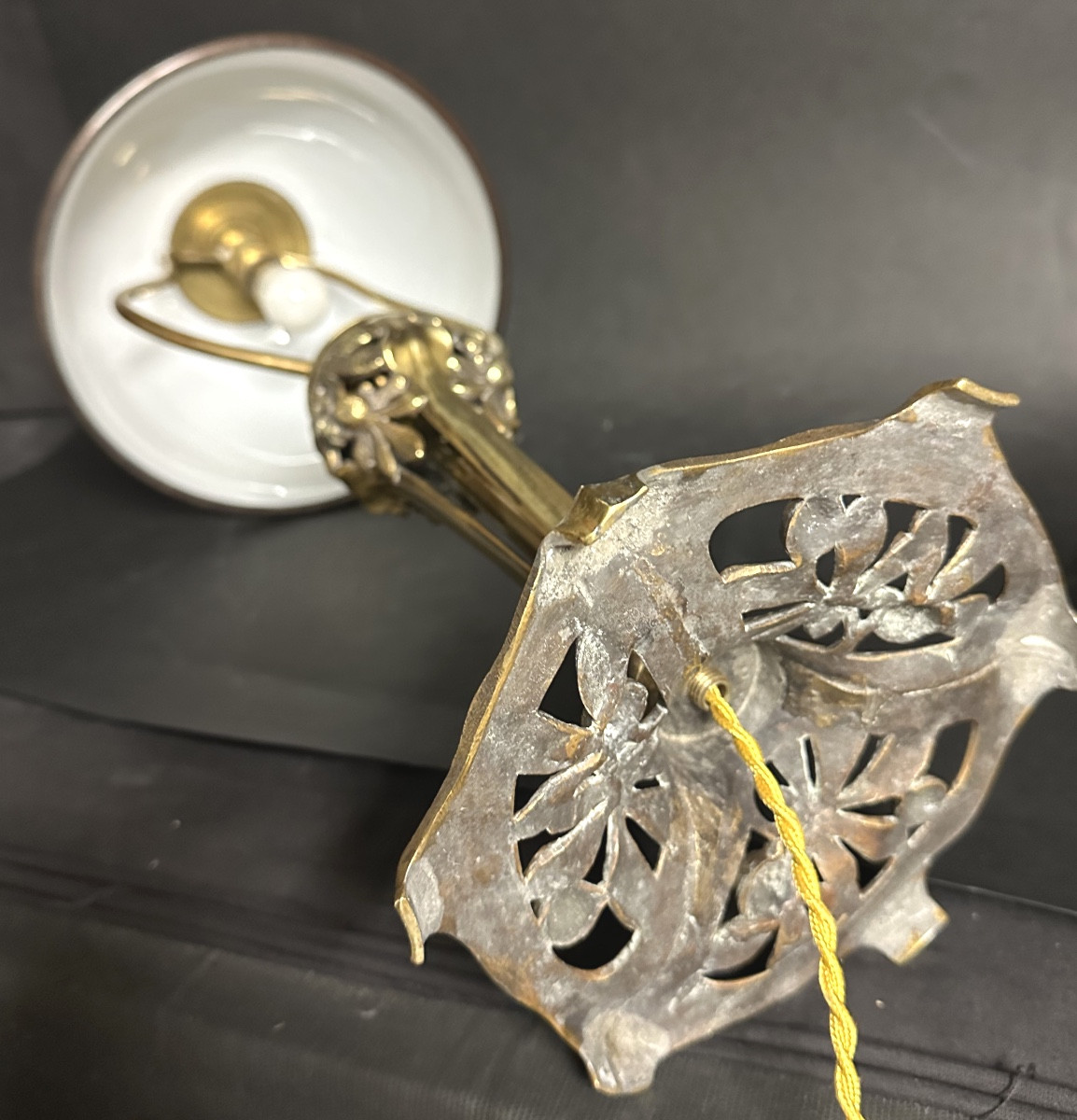Grande lampe à poser en bronze et opaline 59cm 1900-photo-4