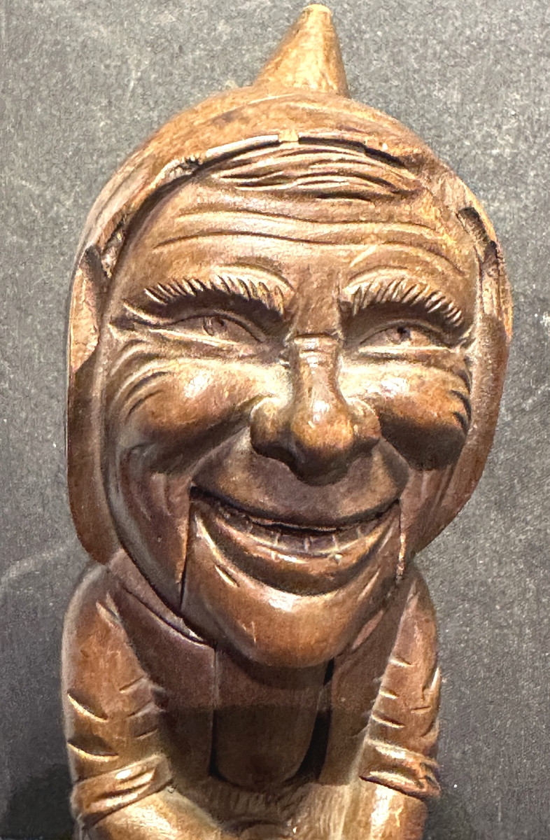 Large Nutcracker Black Forest 19th Century Art Populaire Hazelnuts In Very Good Condition-photo-3