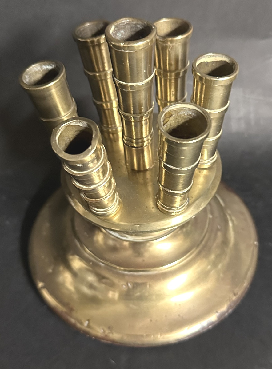 Ancien porte-cannes pour 7 cannes ou parapluies en bronze Vers 1900 