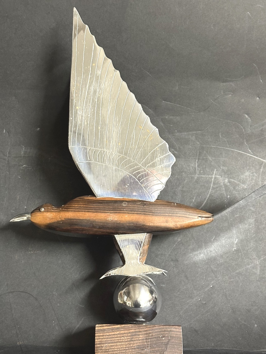 Art Deco Bird Sculpture In Flight In Chrome And Macassar Wood 1930