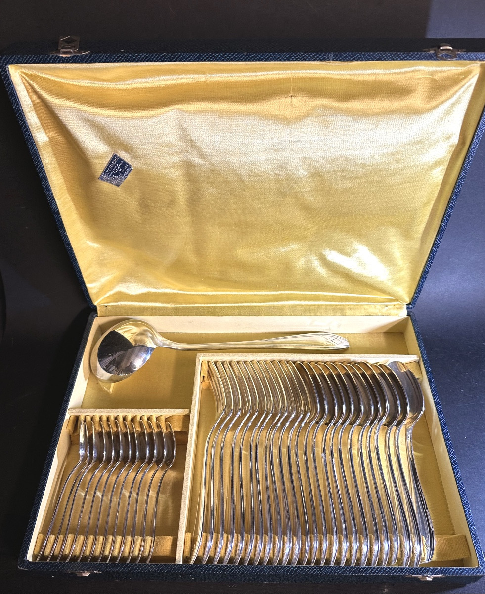 Orfèvre ORBRILLE Élégante ménagère Art Deco 37 pièces en écrinEn très bon état-photo-2