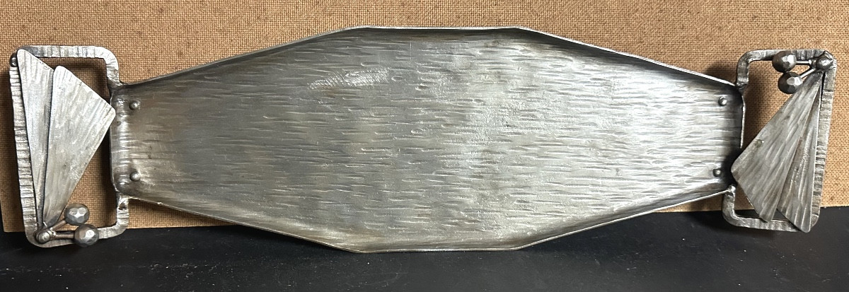 Plateau / vide poche Art Deco en fer forgé en très bon état