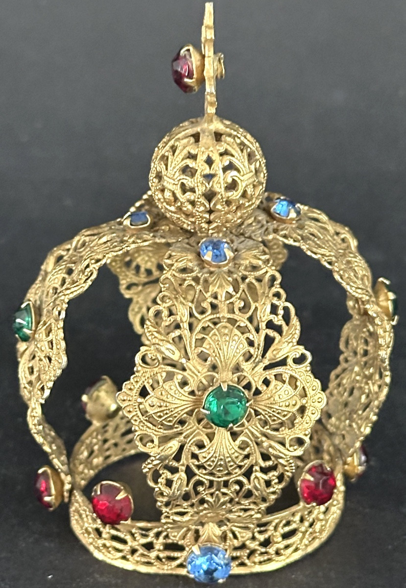 Petite couronne statue Vierge en laiton doré avec strass -photo-3