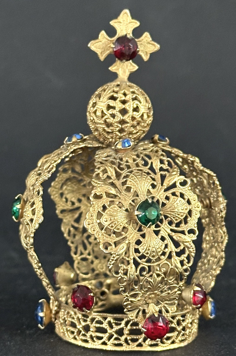 Petite couronne statue Vierge en laiton doré avec strass 
