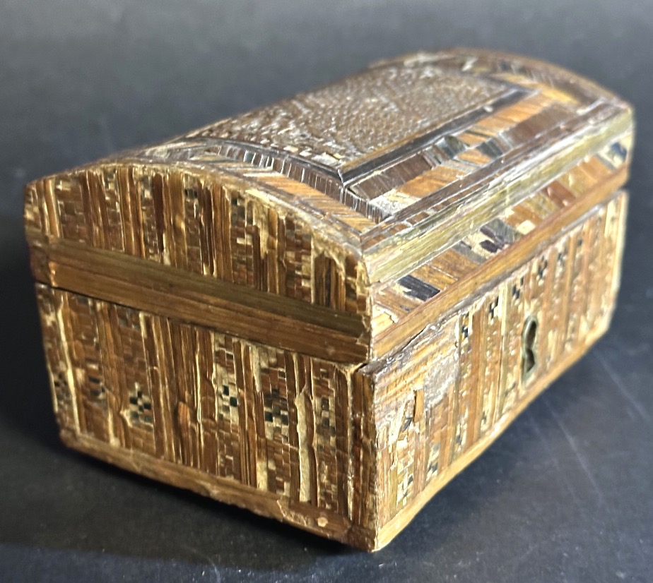 Coffret bombé 18e en marqueterie de paille-photo-4