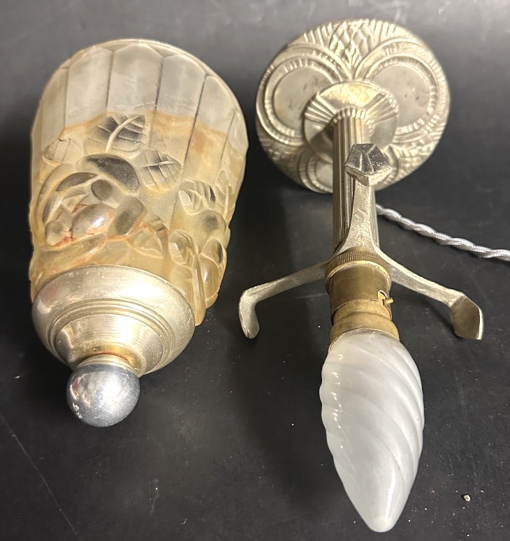 DEGUÉ lampe de table Art Deco 1930 en bronze nickelé et verre pressé signé-photo-5
