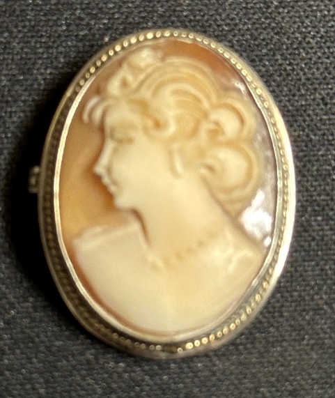 Silver-set Cameo Pendant And Brooch With Hallmark-photo-2