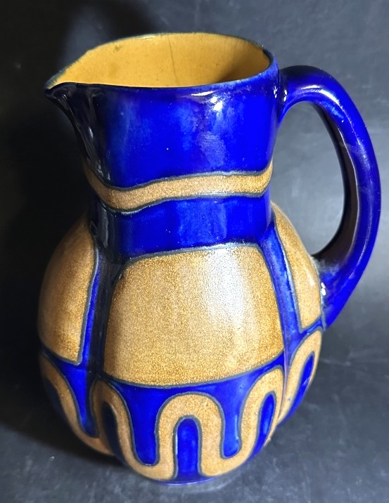 Odetta Hb Quimper Art Deco Stoneware Pitcher, Signed "bretagne" -photo-1