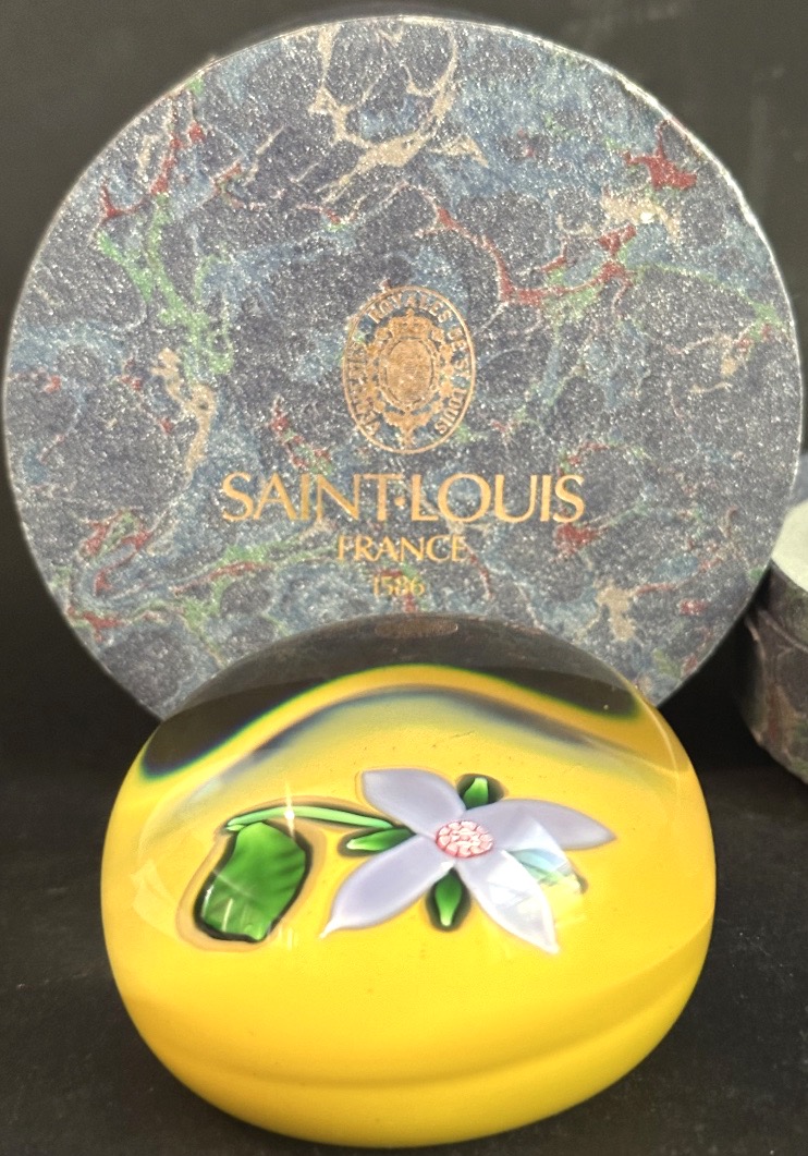 Saint Louis Signed Dated Sulfur-colored Crystal Paperweight In Its Millefiori Case /1