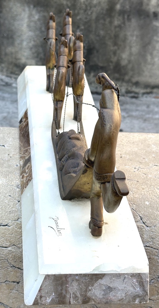 Important bronze Art Deco attelage de chiens de traineau Husky et musher signé JEANLEM neige -photo-3