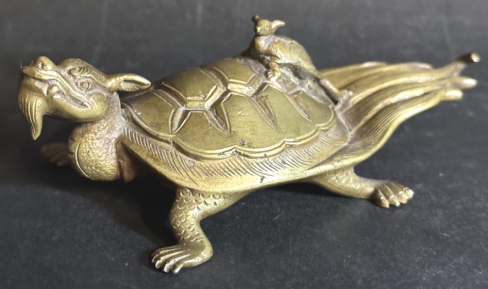 CHINE XIXe Bronze tortue dragon Symbole de longévité prospérité et sagesse Asie 