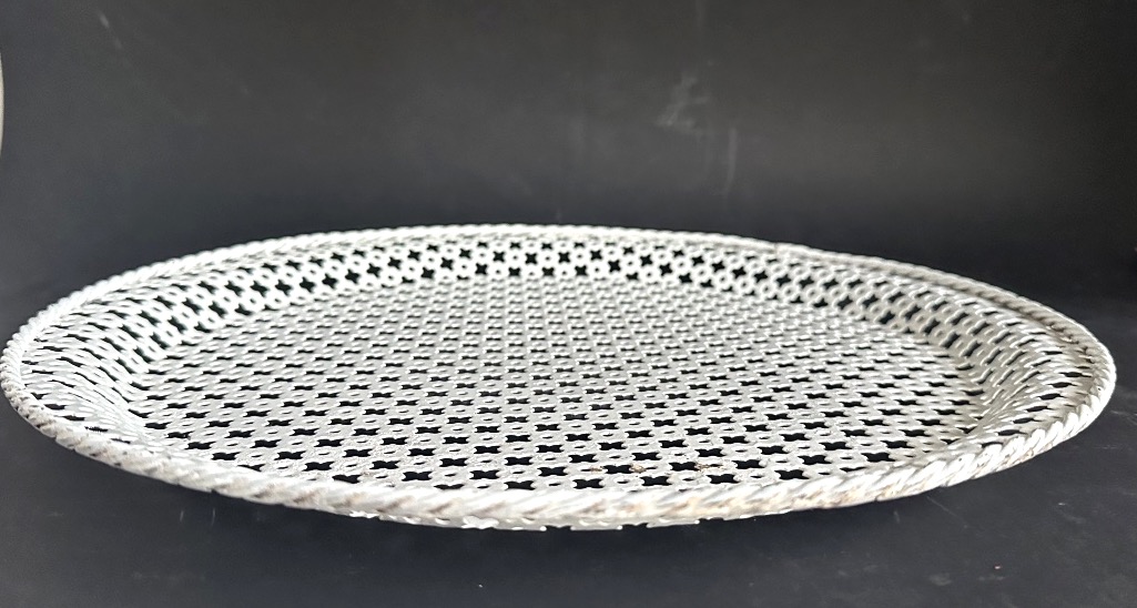 Mathieu Mategot Round Serving Tray, Circa 1950, Made Of White Perforated Sheet Metal-photo-3