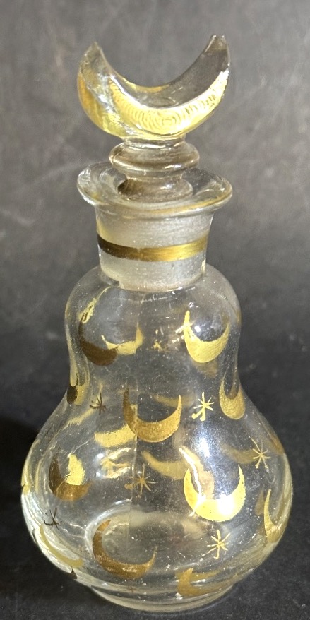 Beykoz 19th-century Turkish Perfume Bottle Made Of Blown Glass, Decorated With Crescent Motifs And Islamic Motifs-photo-2