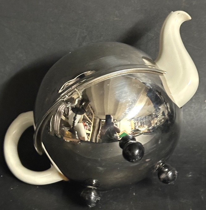 Vintage Art Deco 1940 Insulated Teapot In Very Good Condition-photo-2