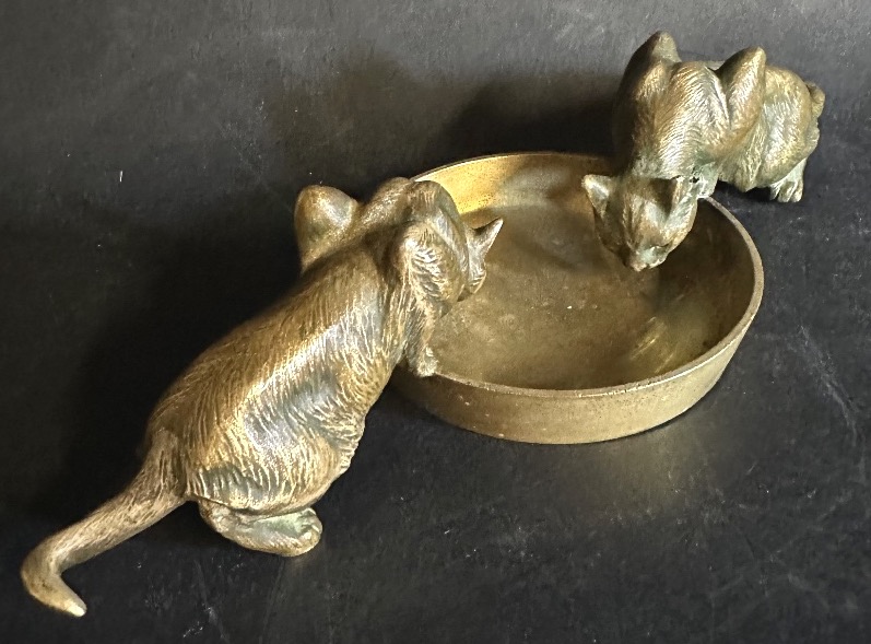 Louis Riché 1877–1949 Very Rare Bronze Sculpture *cats Drinking*, Cast By Patrouilleau, Signed “cat Sculpture” -photo-4