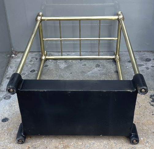 19th-century Polished Brass Umbrella And Cane Stand With 6 Compartments -photo-3
