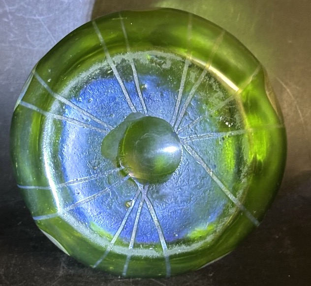 Vase KRALIK en verre vert irisé Loetz Art Nouveau -photo-3