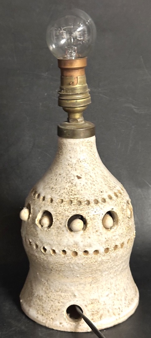 Georges PELLETIER 1938-2024 pied de lampe en céramique ajourée 1960 en très bon état
